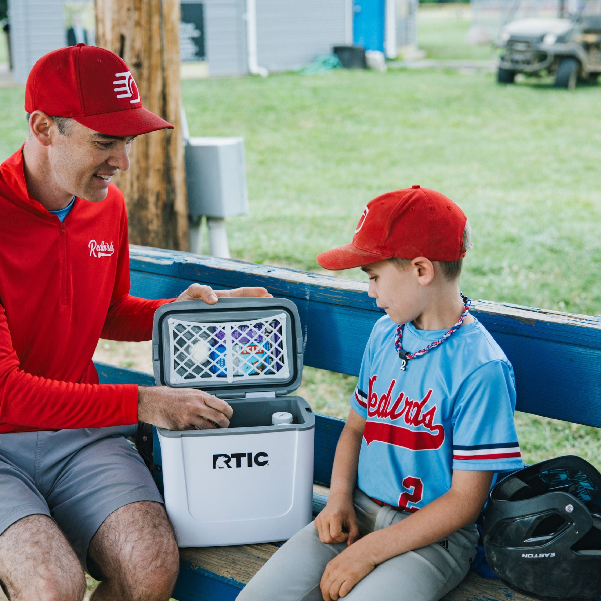 8 QT Road Trip Personal Cooler image 17